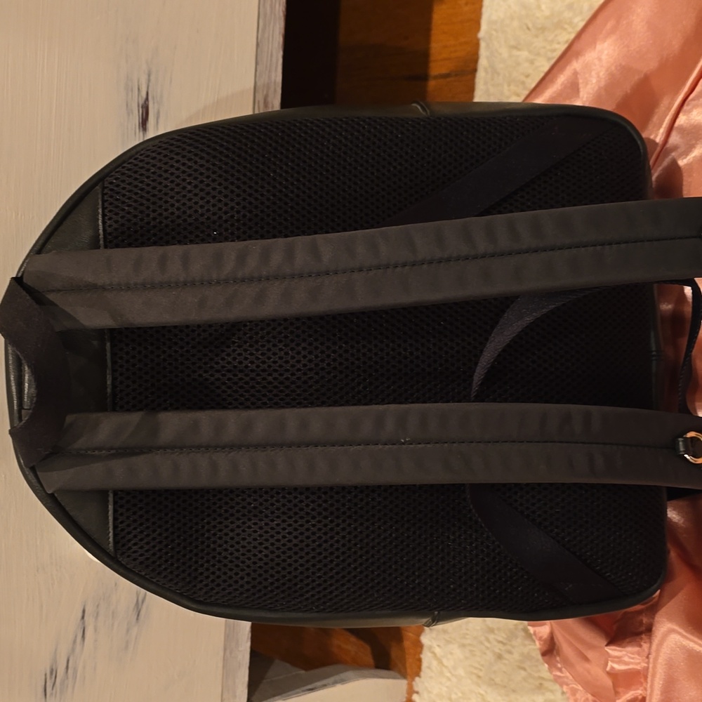 Coach Backpack NWOT Includes Dustbag - Picture 5 of 9